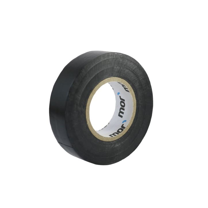 Fita isoladora em PVC de cor preta – altamente resistente, ideal para isolamento e acabamento profissional.

