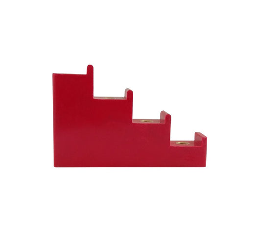 Step type busbar insulators